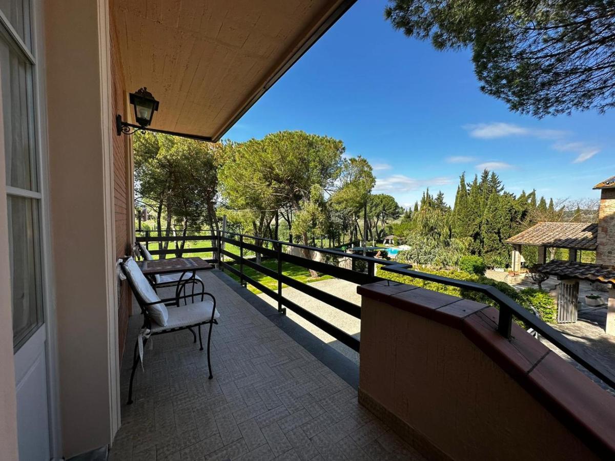 Azienda Agricola E Agriturismo Vallorsi Terricciola Eksteriør bilde